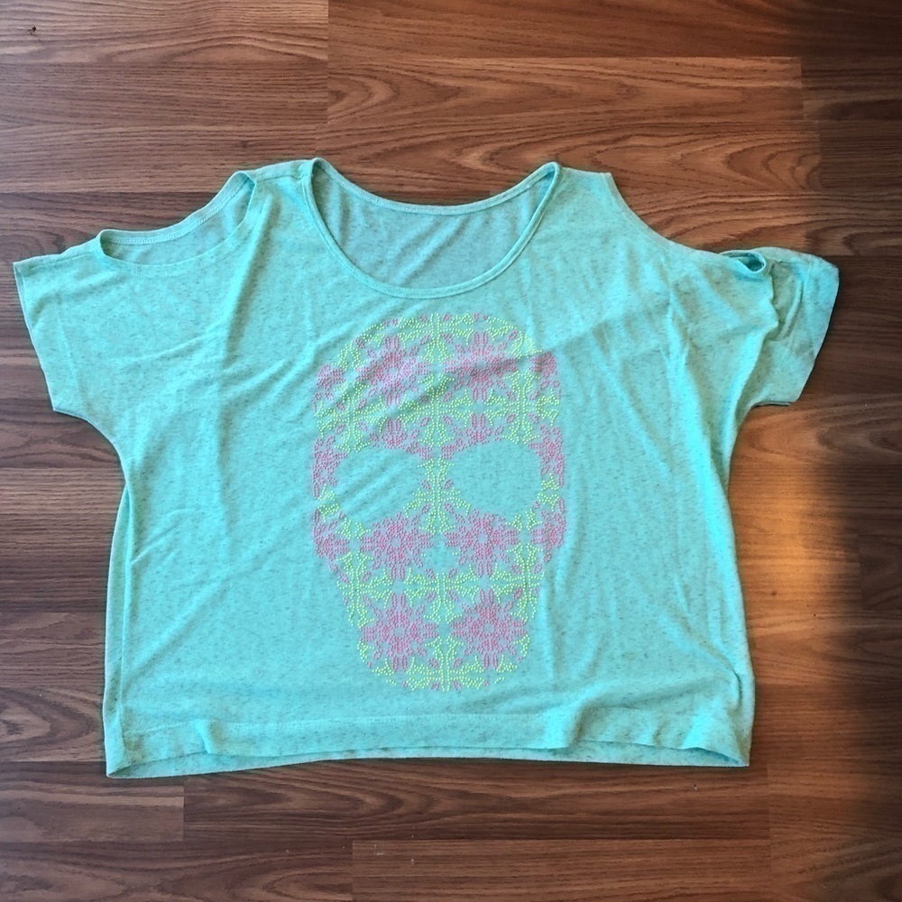 Skull Shirt with tacks